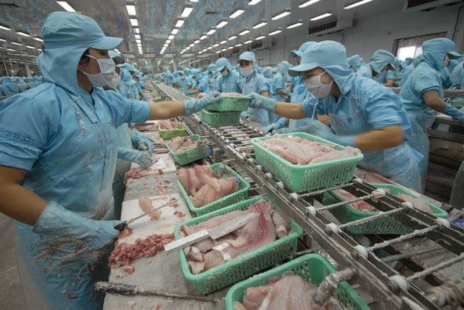 Muốn lương cao, hãy làm công nhân những ngành này
