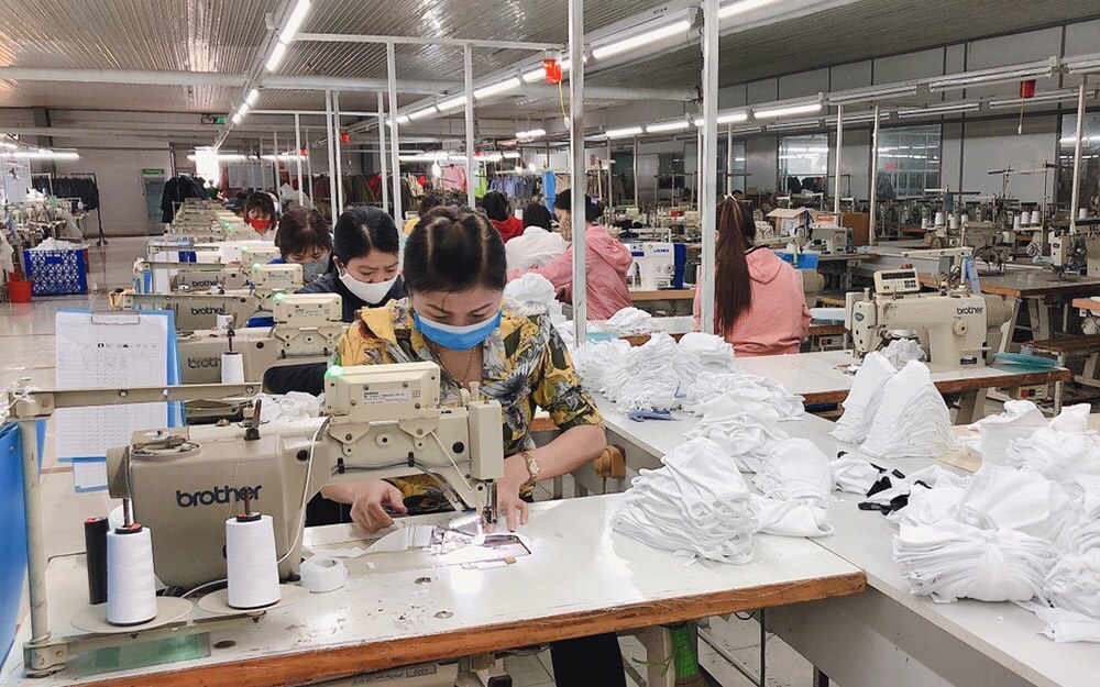 mẫu bảng phân công công nhân trên chuyền