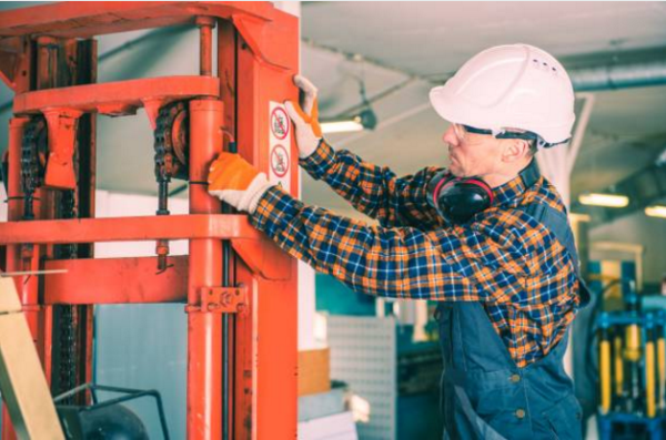 3 nguyên nhân chủ yếu gây tai nạn cho xe nâng