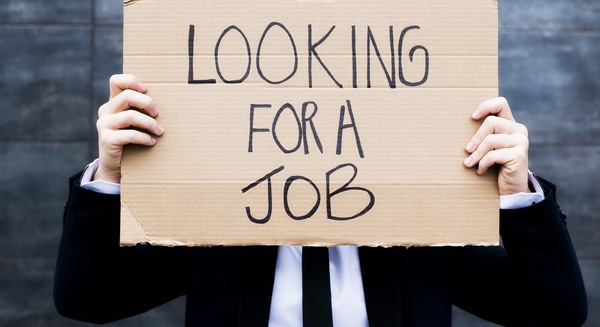 Có bằng cử nhân vẫn thất nghiệp - có nên chuyển qua học nghề?