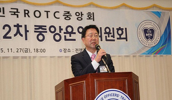 Bài học của vị CEO đưa lĩnh vực sản xuất máy tính của Samsung từ số 0 lên số 1 thế giới