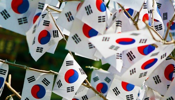 Nghề phiên dịch tiếng Hàn: Cơ hội việc làm cao cùng mức lương hấp dẫn
