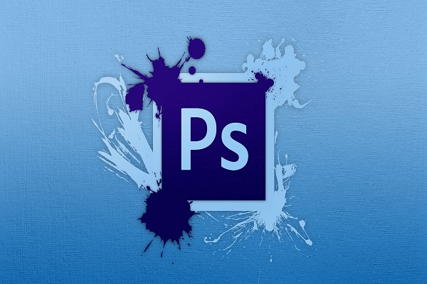 Adobe Photoshop hiện có bao nhiêu phiên bản và cập nhật mới nhất là gì?