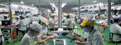 Sau tất cả, ông cử bà thạc vẫn về quê làm công nhân